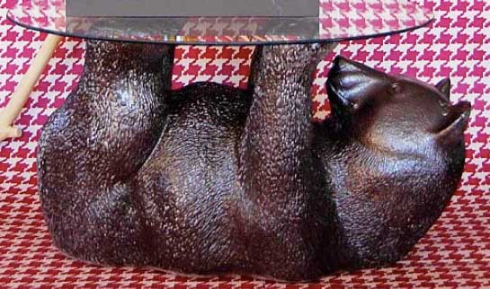 Design animal: SaLA lança Mesa Urso