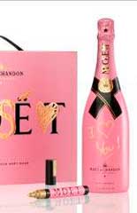 Tag Your Moët Rosé