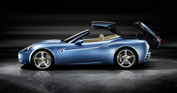 Nova Ferrari Califórnia