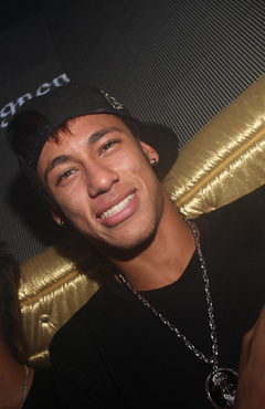 Verão no Club Posh – I