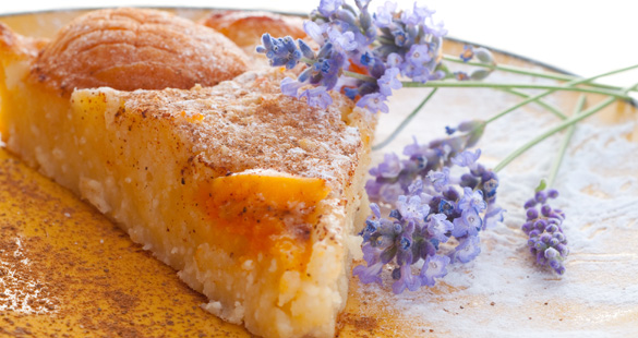 Bolo light de damasco e maçã