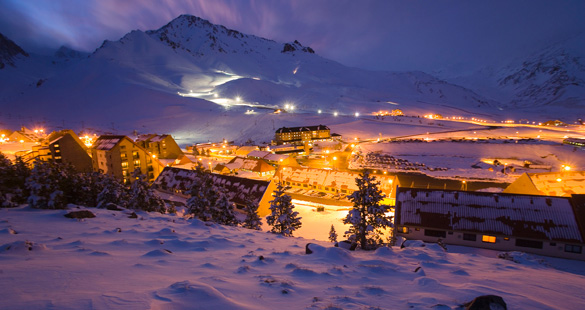 Esqui noturno em Las Lenãs