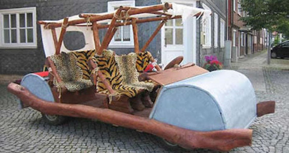 Carro dos Flintstones é proibido de circular em vias públicas