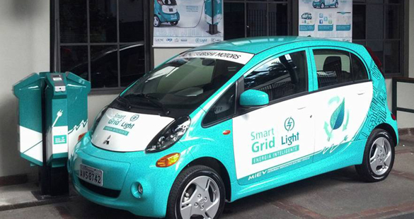 Light apresenta carro elétrico i-MiEV