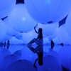 hong-kong-arts-center-teamlab-exhibition-art-blue-balls1