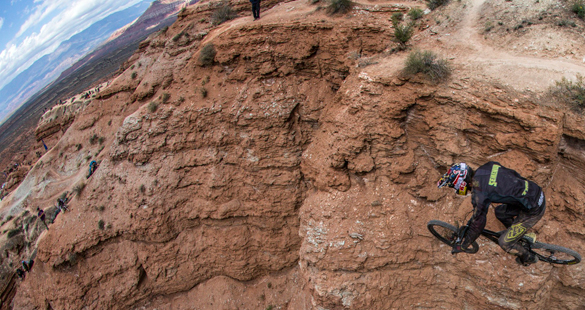 Red Bull lança portal exclusivo de bikes