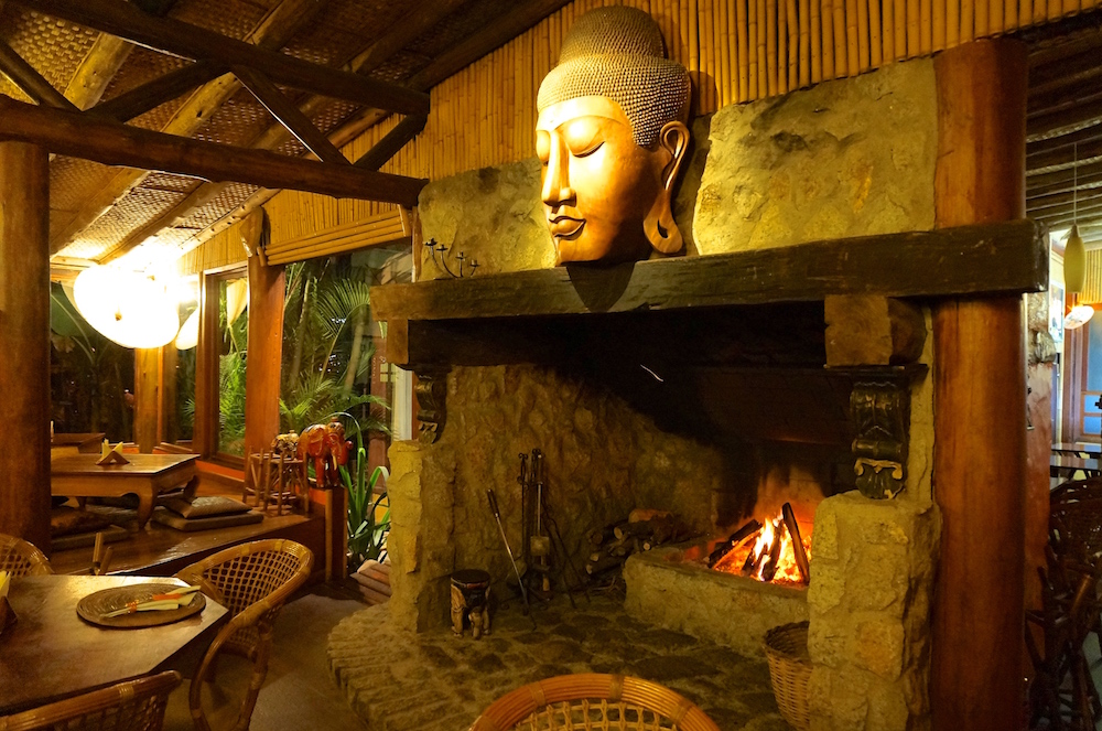 4 restaurantes que você deve ir na Praia do Rosa