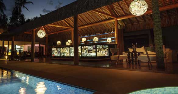 Samba, praia e relax :: Campo Bahia Hotel promove jantar beneficente