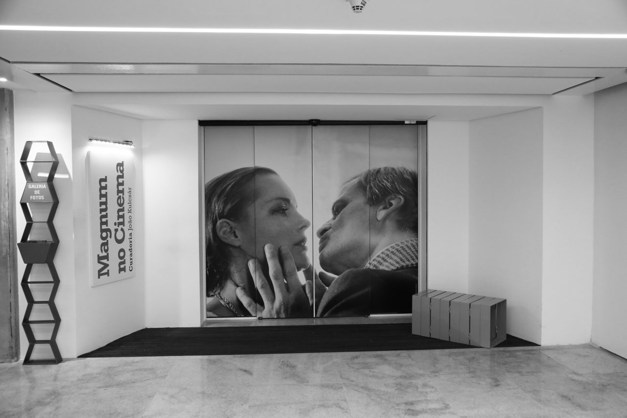 Mostra inédita reúne 80 Fotografias da Agência Magnum de Filmes de Hollywood