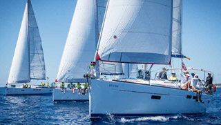 St. Maarten Heineken Regatta une esporte e festas em um cenário paradisíaco