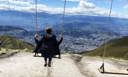 Jogando Golfe entre Vulcões | Equador