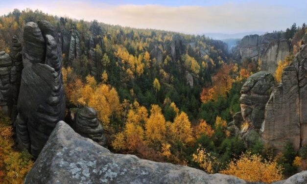 Visite a República Tcheca seguindo todos os protocolos de abertura internacional de fronteiras
