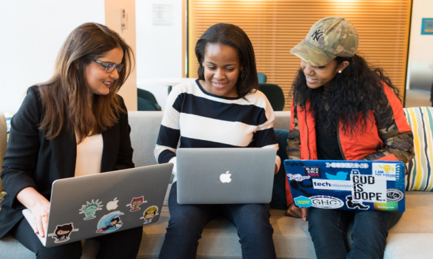 O Poder do Networking Digital: Como Construir Conexões Profundas sem Sair de Casa