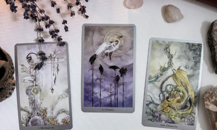 Como Fazer Uma Leitura Tarô Pessoal para Iniciantes